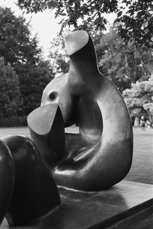 Henry Moore II
