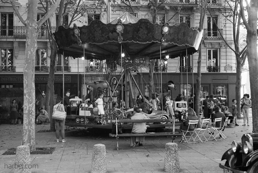 Harbel Photography, The Many - Classic carousel. A classic carousel. Vera Fotografia
